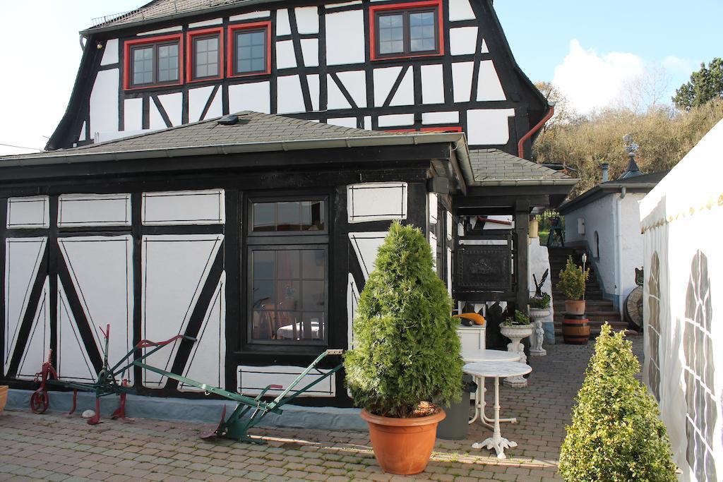 Hotel-Restaurant Walkmuehle Usingen Exteriör bild